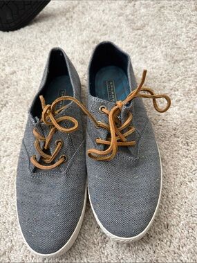 Sperry Gray Canvas Sneakers with Tan Laces size9